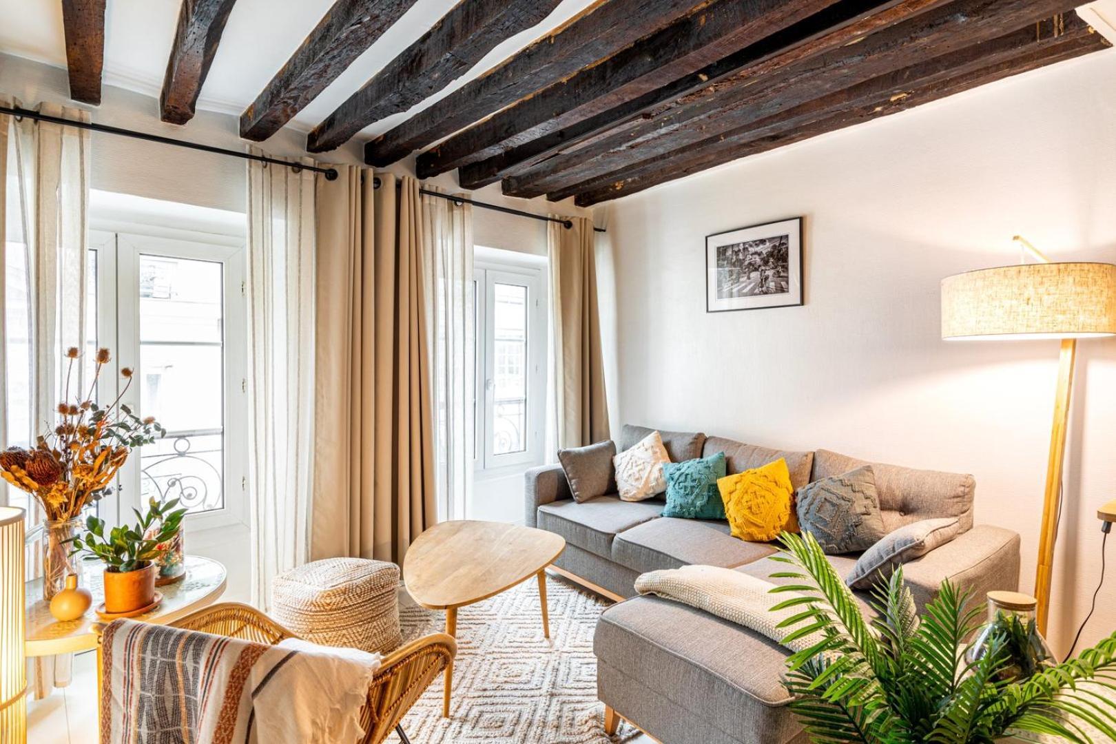Appartement Guestready - Exposed Beams Flat Near Le Marais Parijs